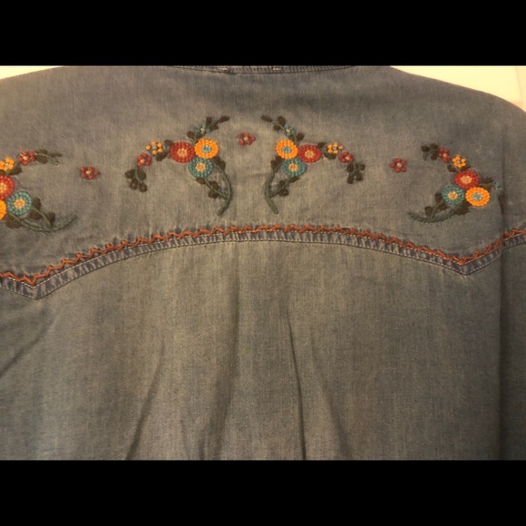 Tasha Polizzi Shirt - Picture 7 of 12